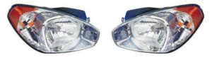 Headlights Headlamps Left & Right Pair Set fits 06 Hyundai Accent